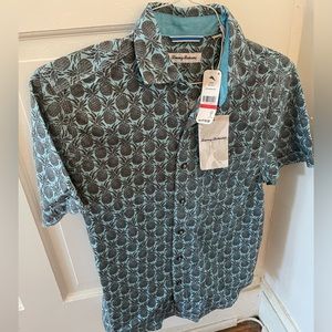 NWT Tommy Bahama Men’s Hawaiian Shirt Size XS